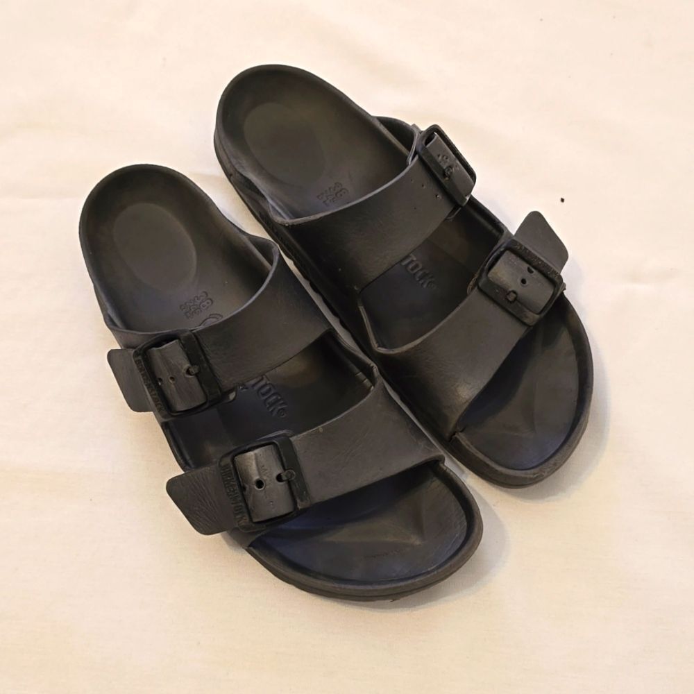 Birkenstock Arizona sandals unisex size 39 (Missing) Black rubber